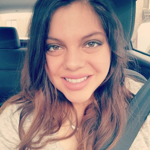 Meet your Posher, Annalyese - Picture 1 of 1